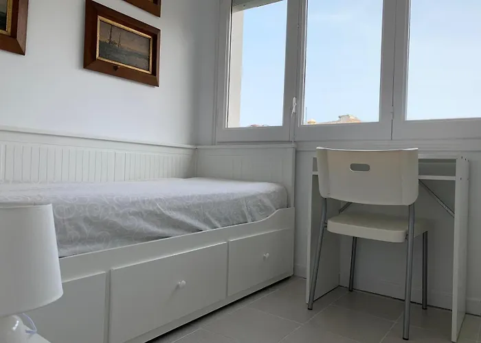 Konukevi M'enamora Girona